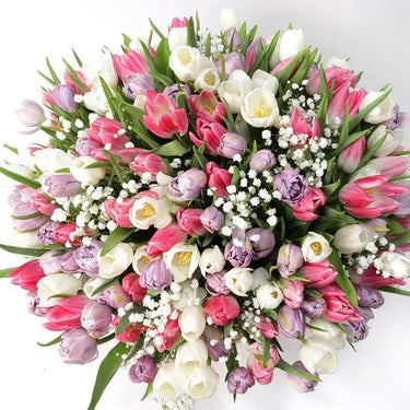 201 Tulips Basket – A Grand Floral Spectacle
